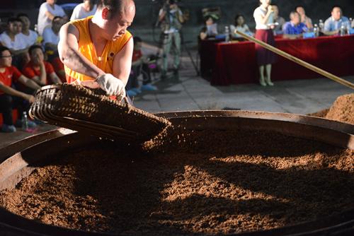 紅外熱像儀用于智慧釀酒