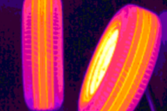 正常輪胎熱像圖