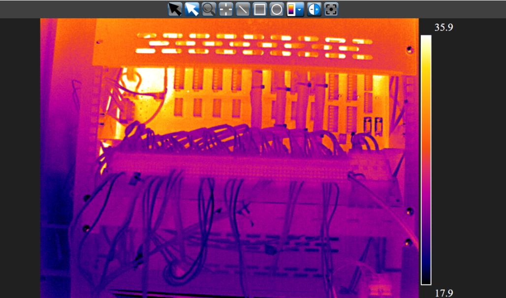 雙光譜卡片式測(cè)溫型熱像儀重磅上市
