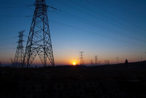 電力公司使用熱像儀達(dá)成完美更新