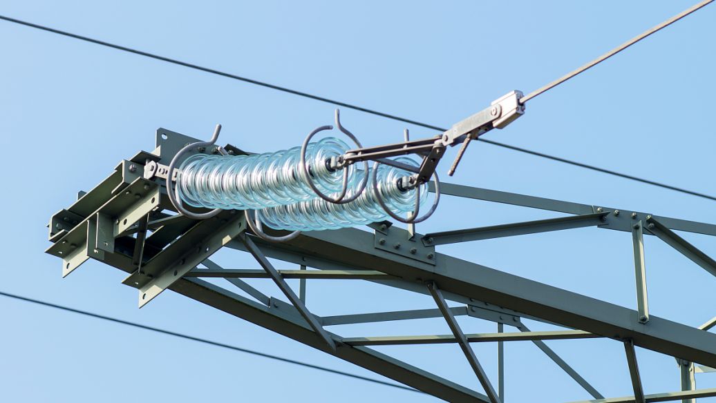 紅外測溫儀監(jiān)測耐張線夾溫度過高