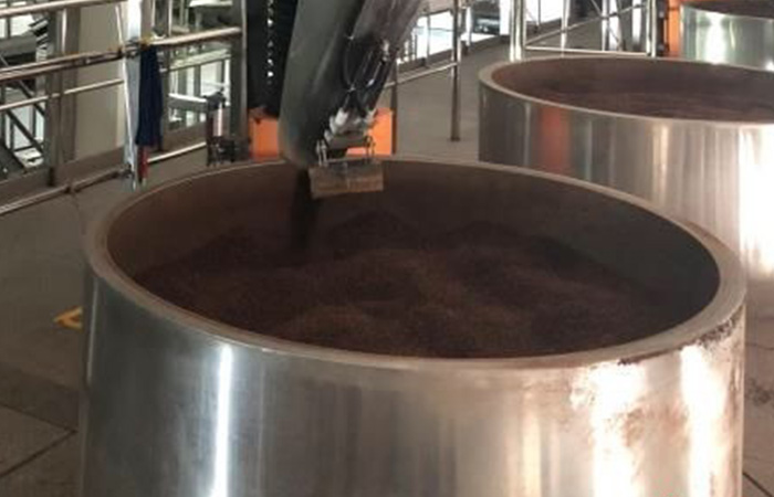 熱像儀應(yīng)用于酒廠蒸餾溫度監(jiān)測